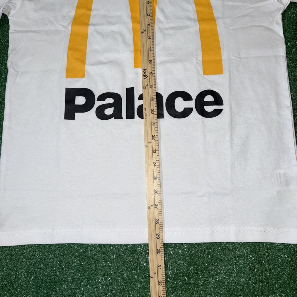 McDonald's X Palace‎ T-Shirt Size Large - Picture 5 of 6